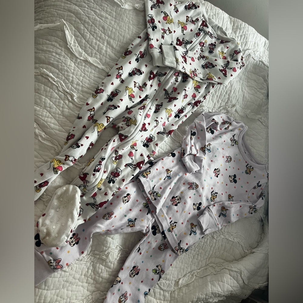 Janie & Jack x Disney Minnie Mouse 18-24 Month Pajama Bundle